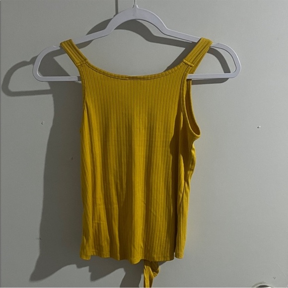 THREE Girls 10/12 Sleeveless Tops - Picture 9 of 9